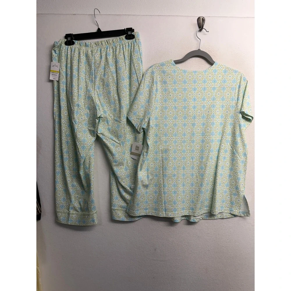 Karen Neuburger Maternity Pajama Set M Blowing in the Wind Blue Green knCool NEW